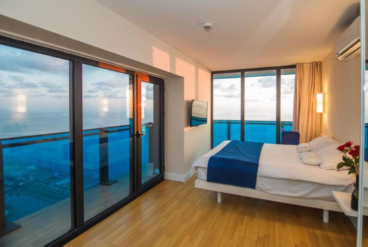 Orbi City Sea Side & Sea View Apartments Batumi Exterior foto