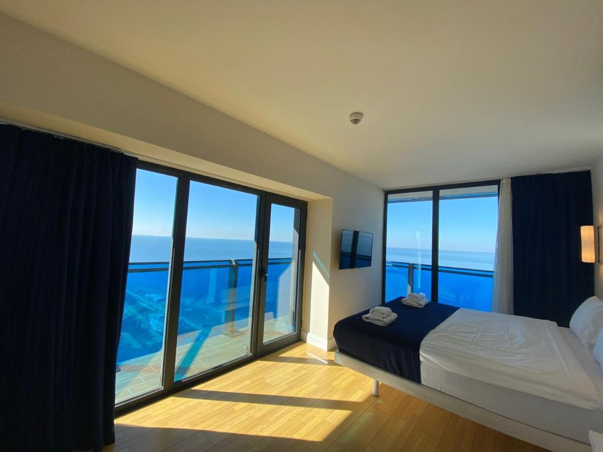 Orbi City Sea Side & Sea View Apartments Batumi Exterior foto